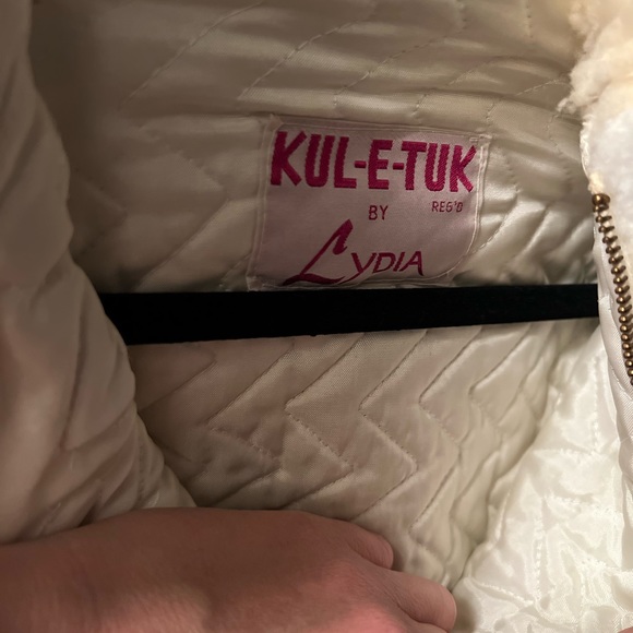 Women’s Vintage Winter Jacket - Picture 3 of 4